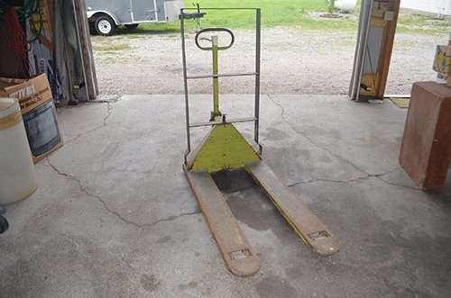 Property photo 39 - PERSONAL PROPERTY AUCTION in Allen County